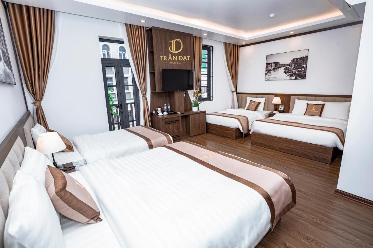 Tran Dat Hotel Ha Long Esterno foto