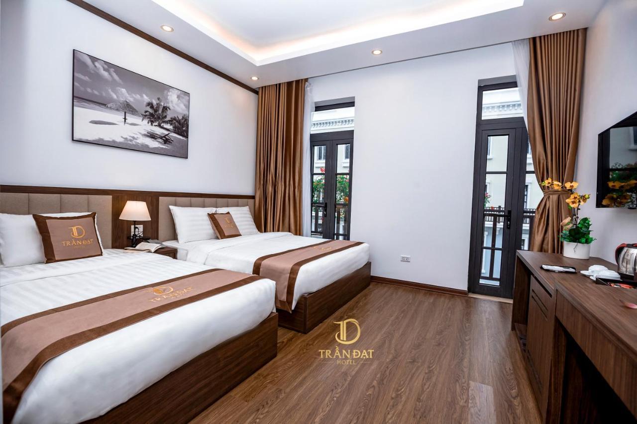 Tran Dat Hotel Ha Long Esterno foto